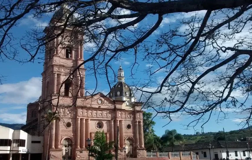 Tour al Huila con tiquete aéreo