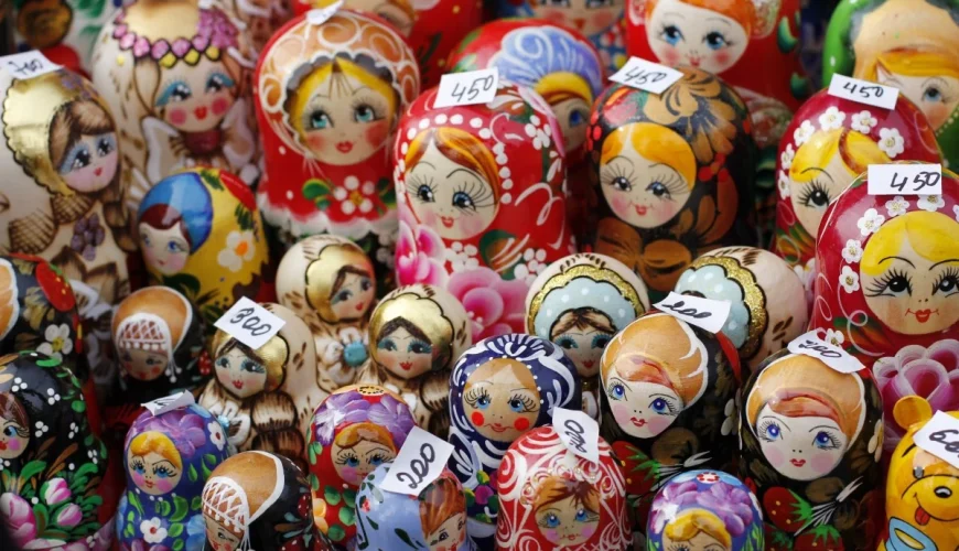 Gorro y muñecas rusas: qué comprar en Rusia